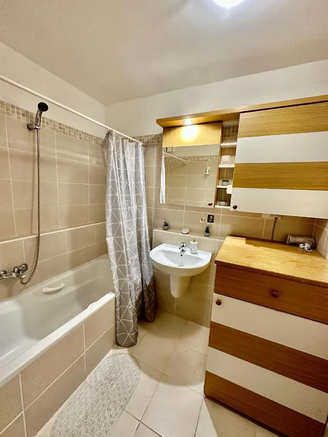 Central Apartment With Balcony Budapeszt