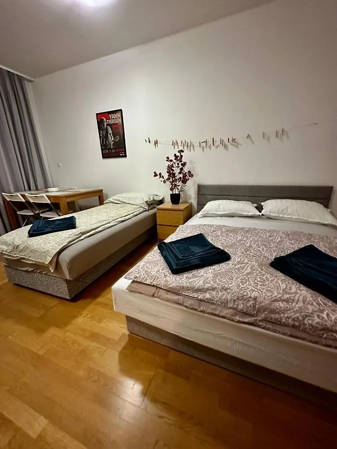 Central Apartment With Balcony Budapest