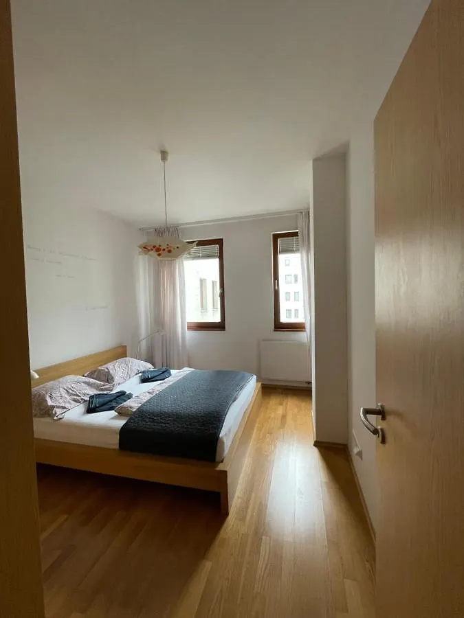 Central Apartment With Balcony Budapest