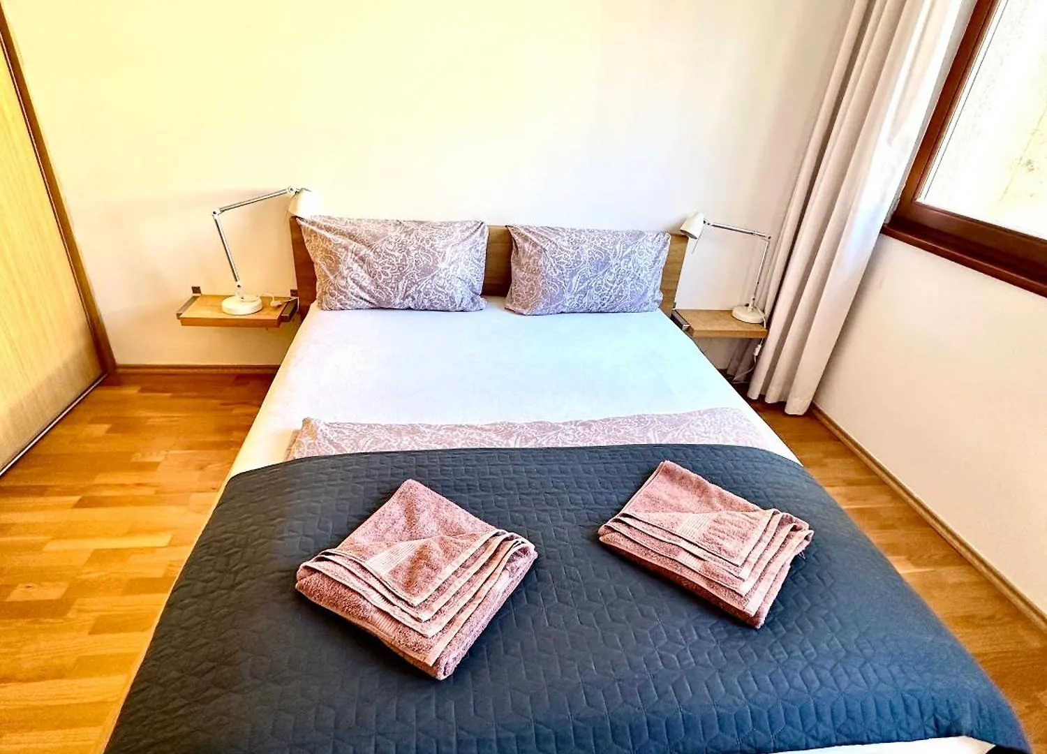 Central Apartment With Balcony Budapest