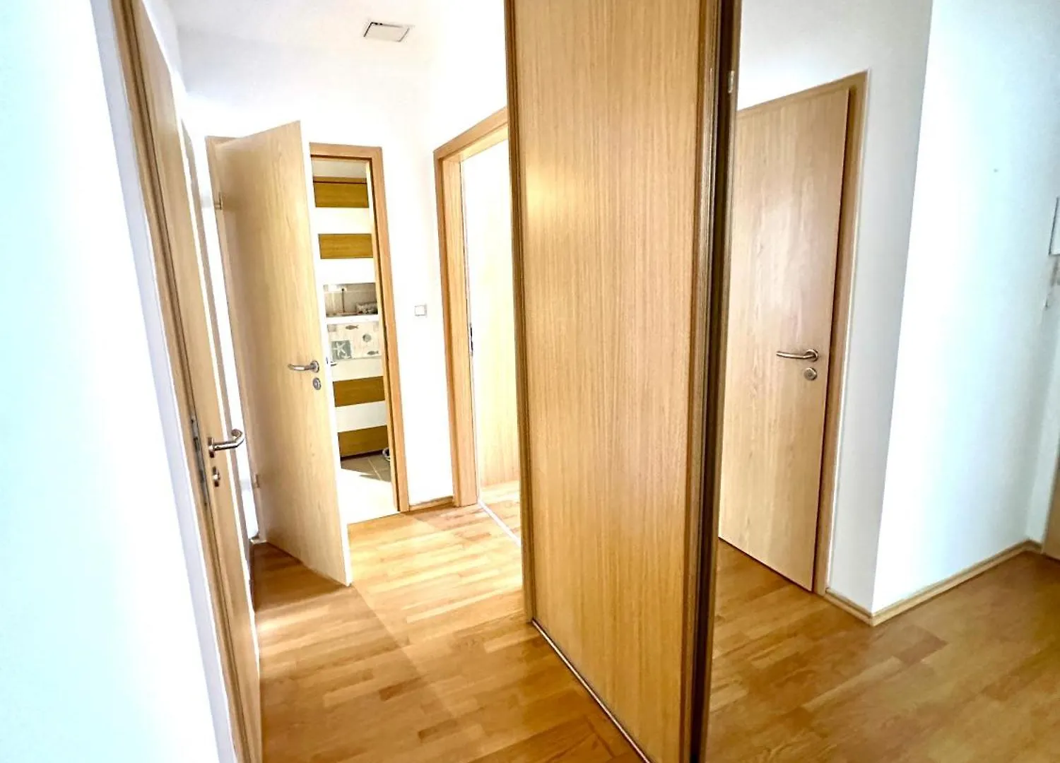 Central Apartment With Balcony Budapest