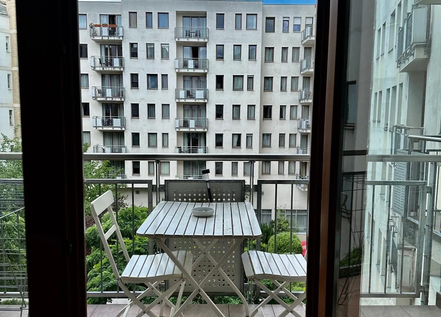 Central Apartment With Balcony Budapest Hungary