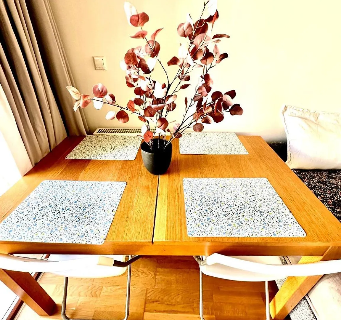 Central Apartment With Balcony Budapest